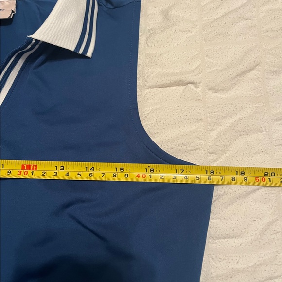 NWT Tommy Bahama Medium UPF50 Quick Dry Golf Sleeveless Collar Shirt - Picture 9 of 10